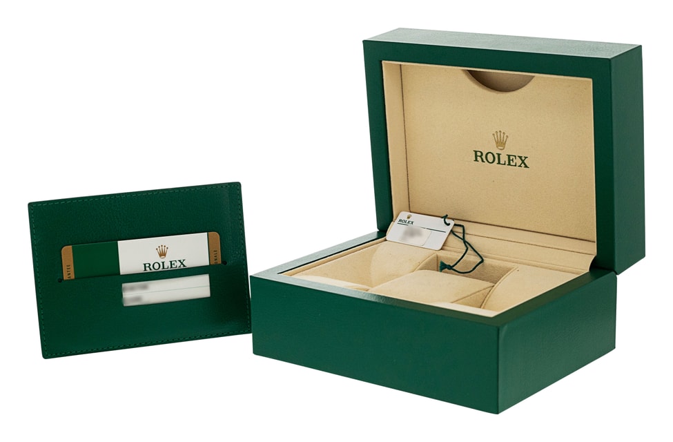 Rolex Oyster Perpetual 114200 Image 4